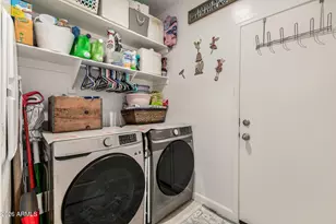 10172 S Holandes Dr, Apache Junction, AZ 85120 - Photo 13