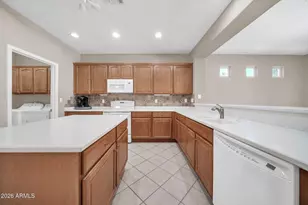 22118 N Arrellaga Dr, Sun City West, AZ 85375 - Photo 19