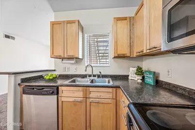 1295 N Ash Street #Apt 617, Gilbert, AZ 85233 - Photo 9