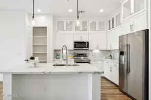 6565 E Thomas Rd, Scottsdale, AZ 85251 - Photo 11