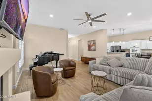 6762 W Shannon St, Chandler, AZ 85226 - Photo 9