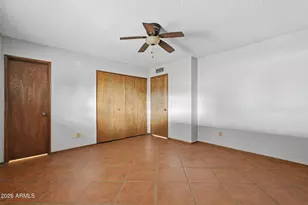 2407 W Laurel Ln, Phoenix, AZ 85029 - Photo 17