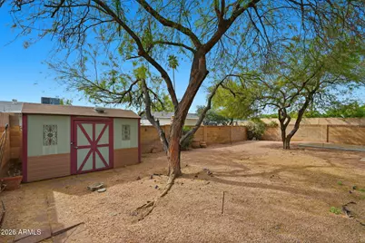 2407 W Laurel Lane, Phoenix, AZ 85029 - Photo 33