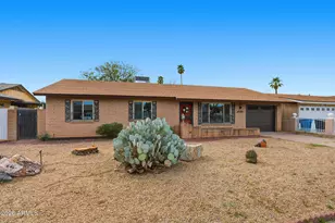 2407 W Laurel Ln, Phoenix, AZ 85029 - Photo 3