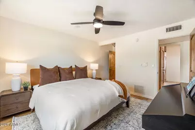 5512 N 67th Place, Paradise Valley, AZ 85253 - Photo 63