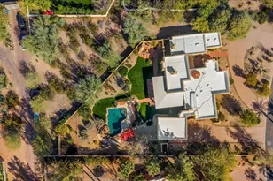 5512 N 67th Pl, Paradise Valley, AZ 85253 - Photo 1