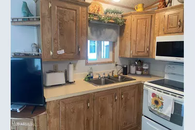 1127 S Shawnee Drive, Apache Junction, AZ 85119 - Photo 7