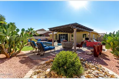 18174 W Wind Song Avenue, Goodyear, AZ 85338 - Photo 7