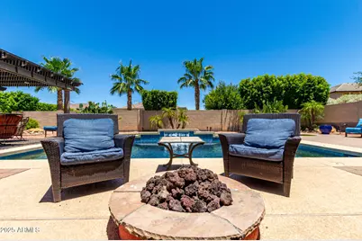 18174 W Wind Song Avenue, Goodyear, AZ 85338 - Photo 5