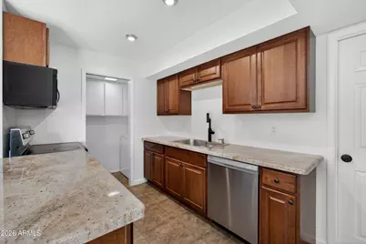 5011 S Birch Street, Tempe, AZ 85282 - Photo 7