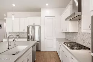 1458 E Lodgepole Dr, Gilbert, AZ 85298 - Photo 9