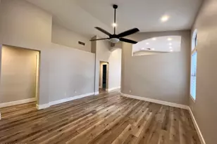 723 E Whitten St, Chandler, AZ 85225 - Photo 9