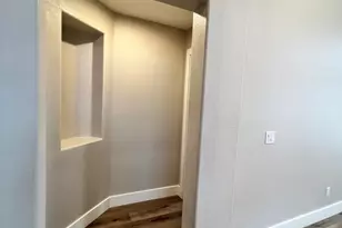 723 E Whitten St, Chandler, AZ 85225 - Photo 7