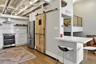 334 W Medlock Dr, Phoenix, AZ 85013 - Photo 19