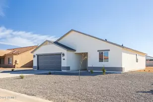 9541 W Kramer Ln, Arizona City, AZ 85123 - Photo 3