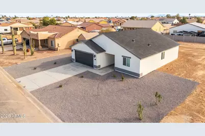 9541 W Kramer Lane, Arizona City, AZ 85123 - Photo 15