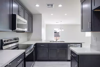 9541 W Kramer Lane, Arizona City, AZ 85123 - Photo 5