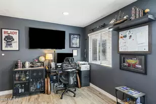 5320 E Thomas Rd, Phoenix, AZ 85018 - Photo 11