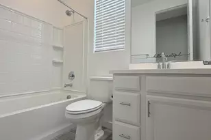 482 E Emerald Dr, Casa Grande, AZ 85122 - Photo 9