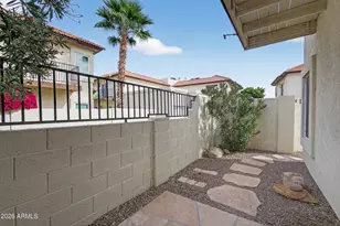 8821 S 51st St, Phoenix, AZ 85044 - Photo 29