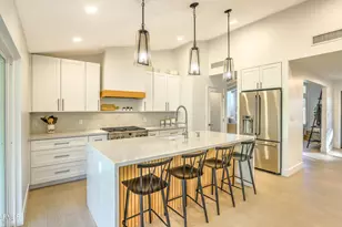 4846 E Mitchell Dr, Phoenix, AZ 85018 - Photo 5