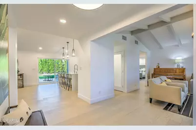 4846 E Mitchell Drive, Phoenix, AZ 85018 - Photo 3