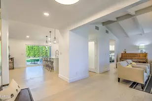 4846 E Mitchell Dr, Phoenix, AZ 85018 - Photo 3