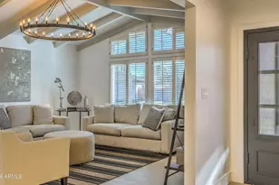 4846 E Mitchell Dr, Phoenix, AZ 85018 - Photo 7