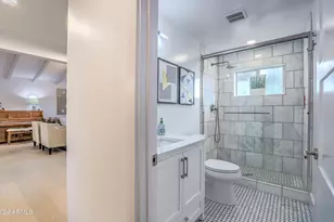 4846 E Mitchell Dr, Phoenix, AZ 85018 - Photo 31