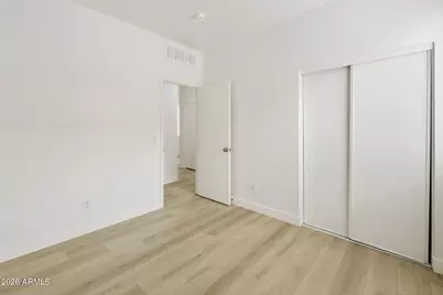 3129 W T Ryan Lane, Phoenix, AZ 85041 - Photo 33