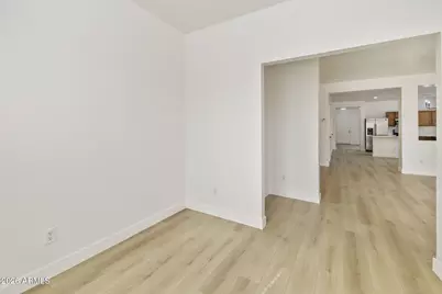 3129 W T Ryan Lane, Phoenix, AZ 85041 - Photo 23