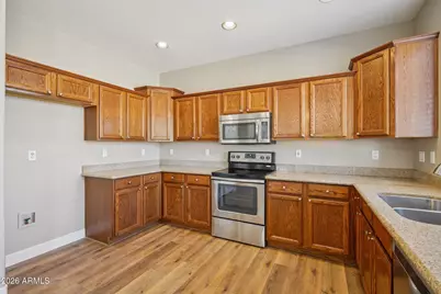 1392 W Thompson Way, Chandler, AZ 85286 - Photo 9