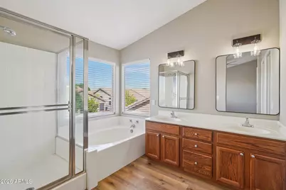 1392 W Thompson Way, Chandler, AZ 85286 - Photo 17