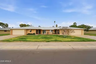 10954 W Kelso Dr, Sun City, AZ 85351 - Photo 1