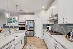 21858 S 226th Pl, Queen Creek, AZ 85142 - Photo 5