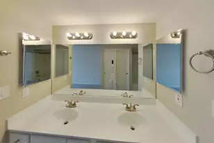 7631 W Cheryl Dr, Peoria, AZ 85345 - Photo 9