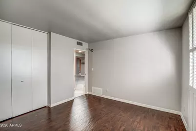 8647 E Devonshire Avenue, Scottsdale, AZ 85251 - Photo 23