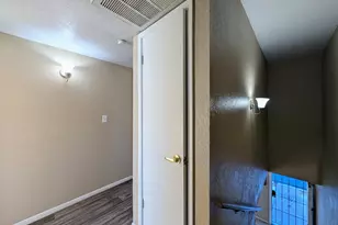 9228 N 7th Ave, Phoenix, AZ 85021 - Photo 21