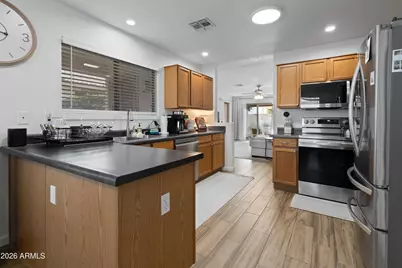 10030 N 94th Lane, Peoria, AZ 85345 - Photo 9