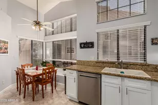 2348 W Comstock Dr, Chandler, AZ 85224 - Photo 9