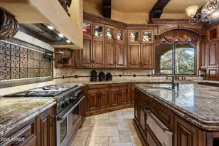 7008 N 68th Pl, Paradise Valley, AZ 85253 - Photo 11