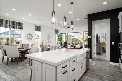 6138 E Via Del Sol Drive, Phoenix, AZ 85054 - Photo 19