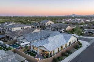 6138 E Via del Sol Dr, Phoenix, AZ 85054 - Photo 41