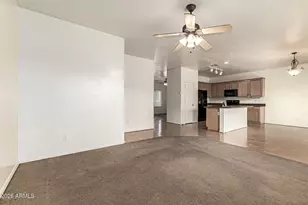 4253 E Colonial Dr, Chandler, AZ 85249 - Photo 11