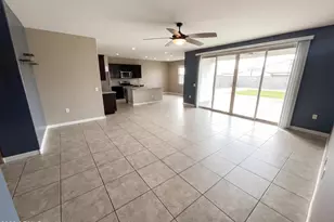 30853 W Pinchot Ct, Buckeye, AZ 85396 - Photo 3