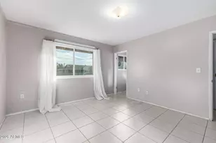 10541 W Snead Dr, Sun City, AZ 85351 - Photo 13