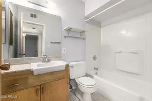 10541 W Snead Dr, Sun City, AZ 85351 - Photo 15