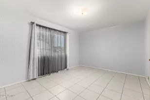 10541 W Snead Dr, Sun City, AZ 85351 - Photo 17