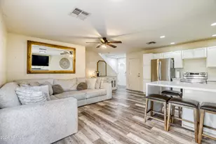 15630 N 29th Way, Phoenix, AZ 85032 - Photo 1