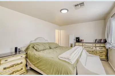 15630 N 29th Way, Phoenix, AZ 85032 - Photo 17